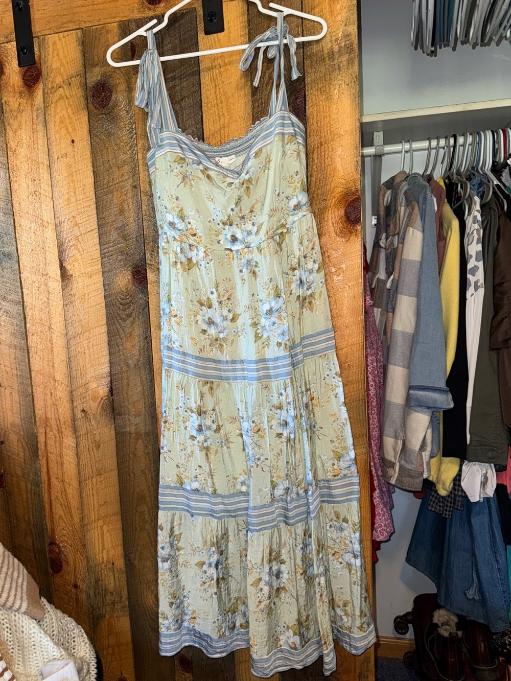 Tie-Shoulder Floral Maxi Dress in Light Blue & Cream